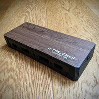 CTRLDock Classic SE skin - "Woodgrain"