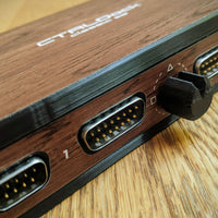 CTRLDock Classic SE full wrap - "Woody"